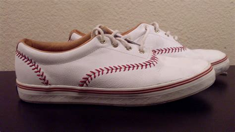 nike shoes with baseball stitching